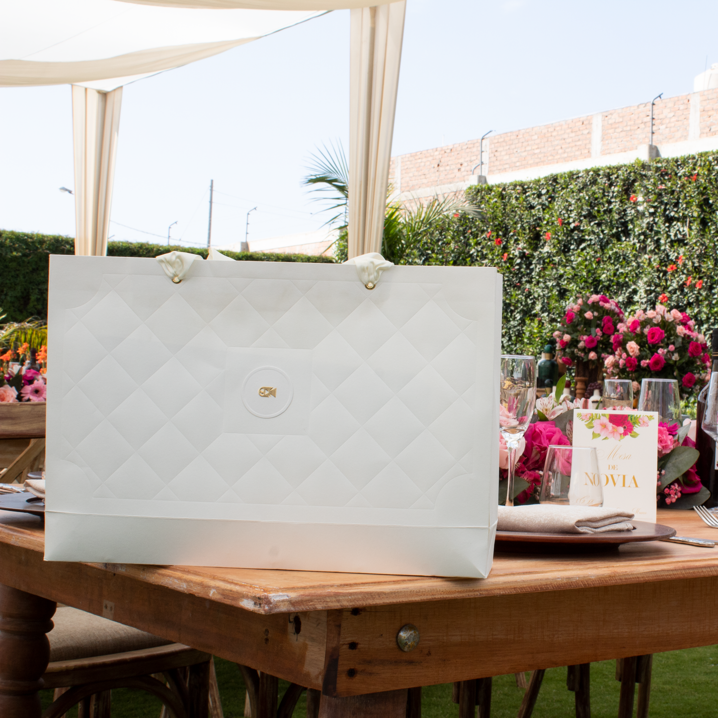 Bolsa de Mano Personalizada – Diseño de Lujo para Bodas y Marcas