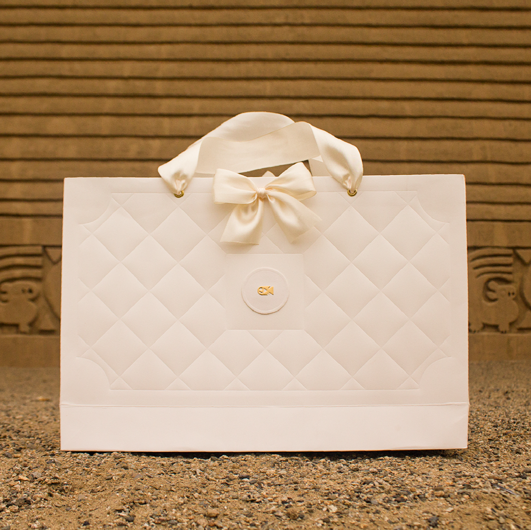Bolsa de Mano Personalizada – Diseño de Lujo para Bodas y Marcas