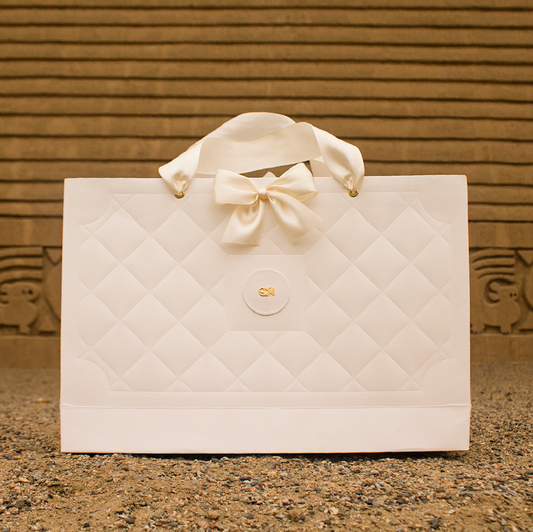Bolsa de Mano Personalizada – Diseño de Lujo para Bodas y Marcas
